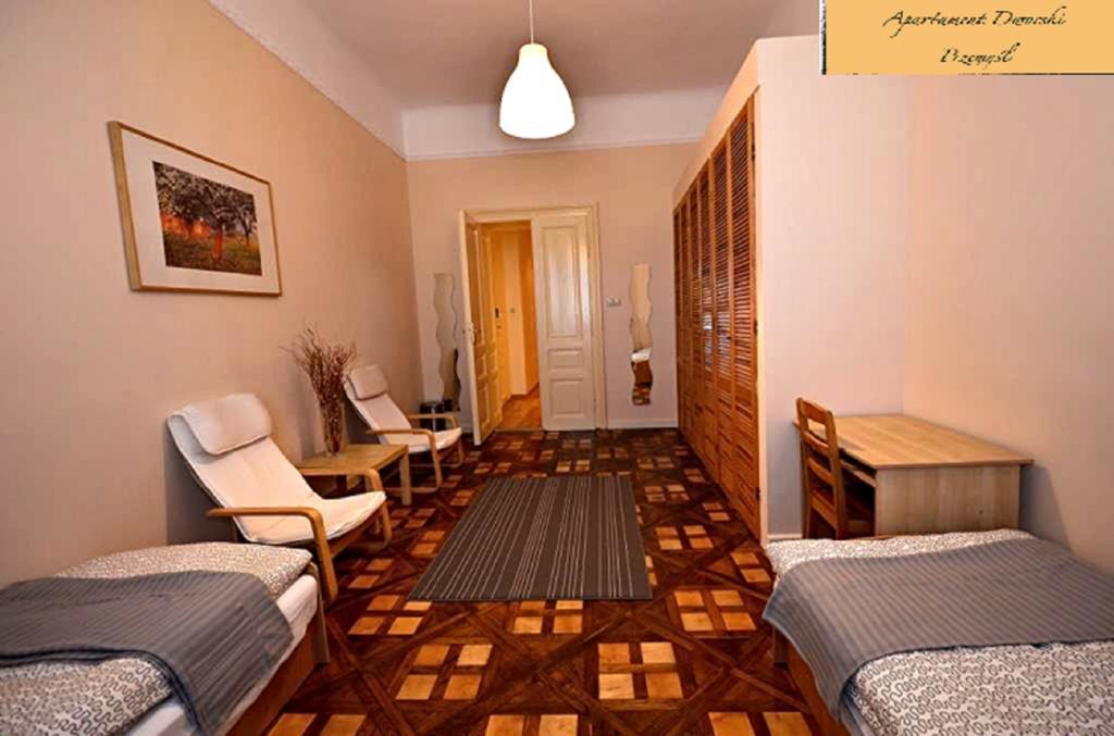 Apartament Dworski Перемишль Екстер'єр фото